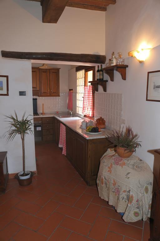 Apartment Piazza Matteotti Greve in Chianti Habitación foto